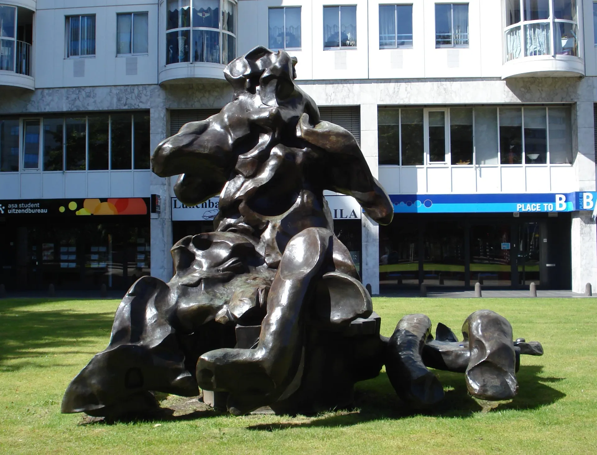 Seated Woman by Willem de Kooning, Rotterdam